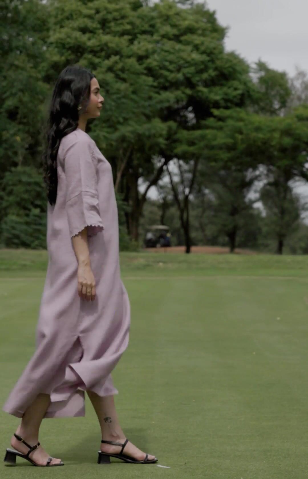 Muse Dress - 100% Linen video preview